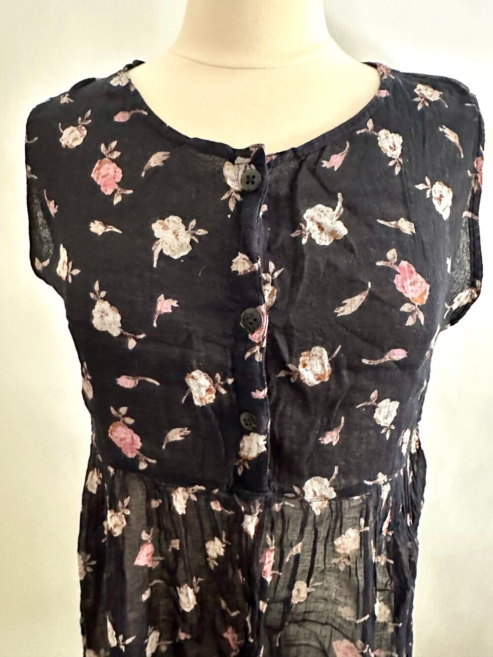 Country Romance Sheer Gauzy Floral Dress/ Coverup Medium